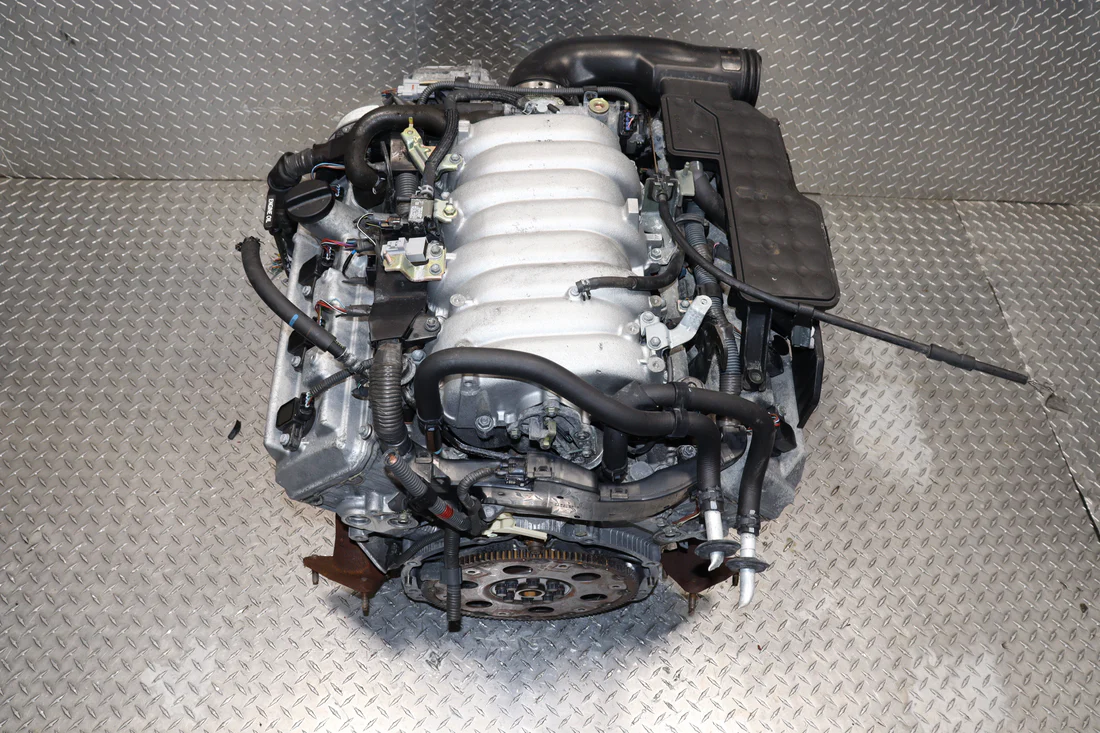 Lexus 1UR-FSE 4.6L DOHC V8 JDM Engine — 1UR-FSE 4.6L used complete engine for sale